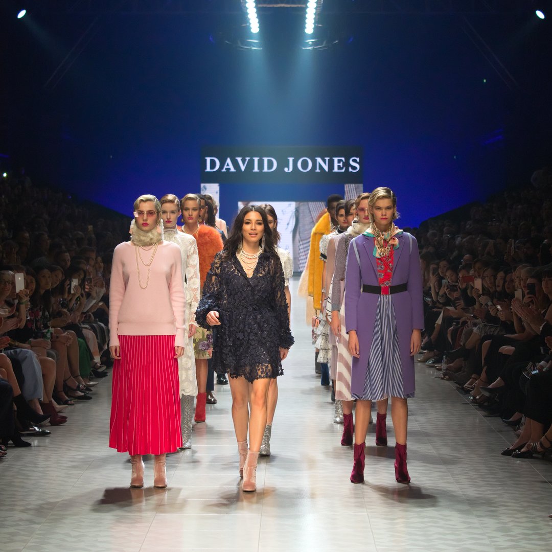Jessica Gomes Virgin Australia Melbourne Fashion Festival David Jones Runway Photograph